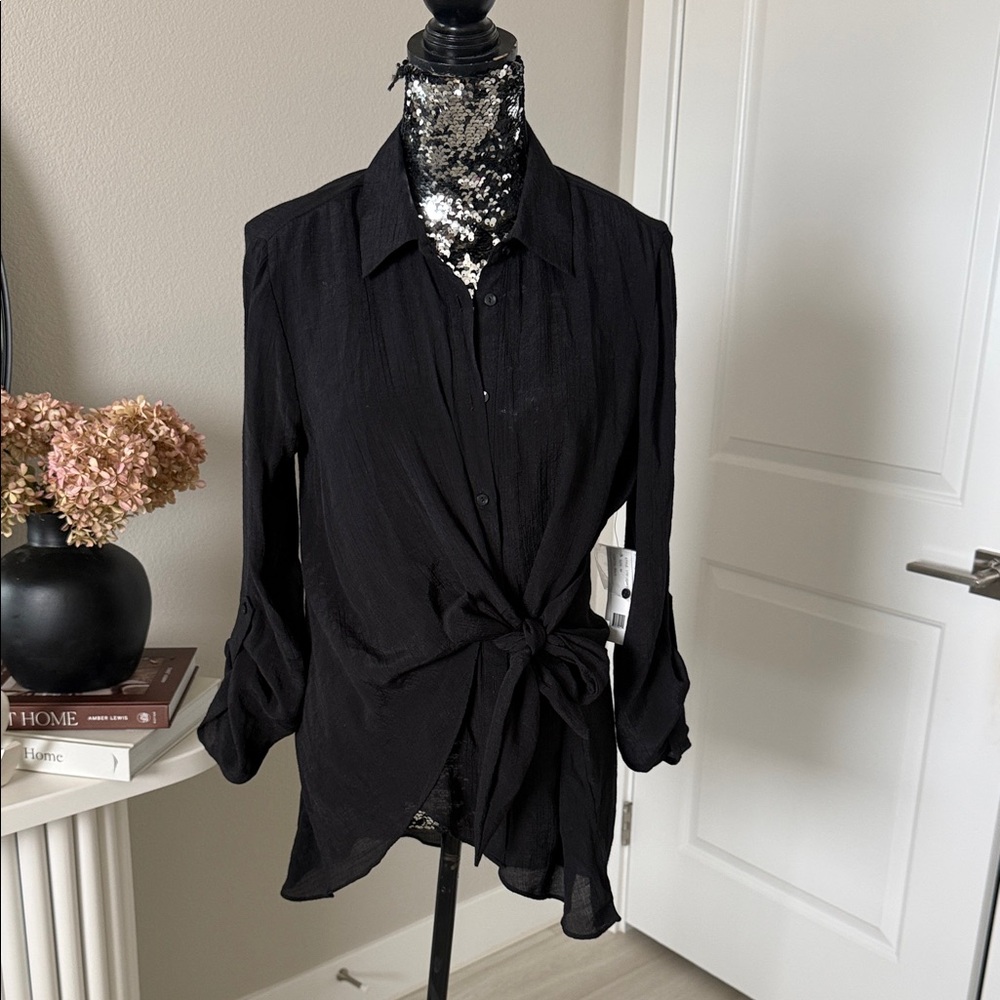 Zac & Rachel Black Button-Down Tie-Front Blouse